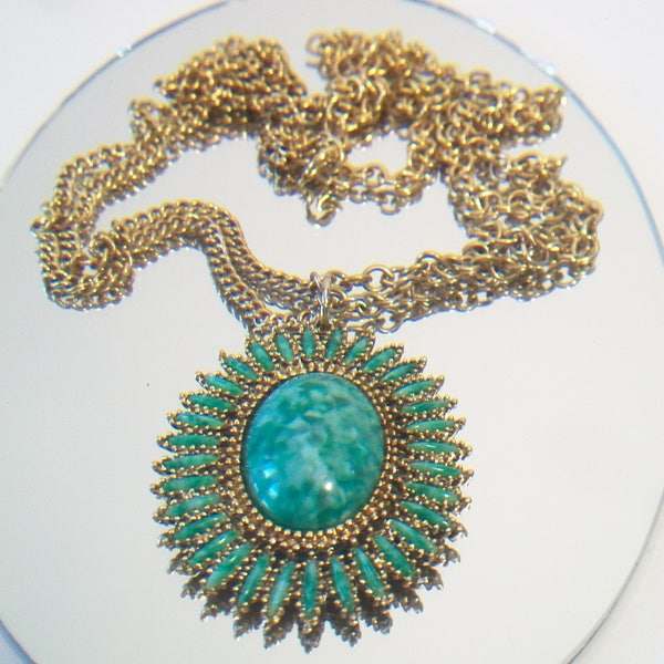 Vintage Celebrity Faux Jade Pendant Necklace Green Petit Point Costume Jewelry