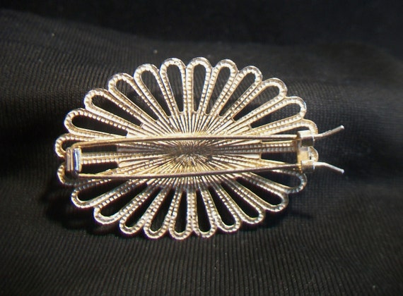 Vintage Oval Metal Hair Barrette Scalloped Gold T… - image 3