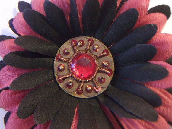 Vintage Red Black Flower Barrette Floral Hair Cli… - image 4