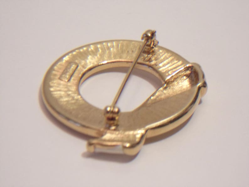 Monet Knot Brooch Pin Beige Enamel Designer Signed Costume Jewelry Fashion Accessories For Her