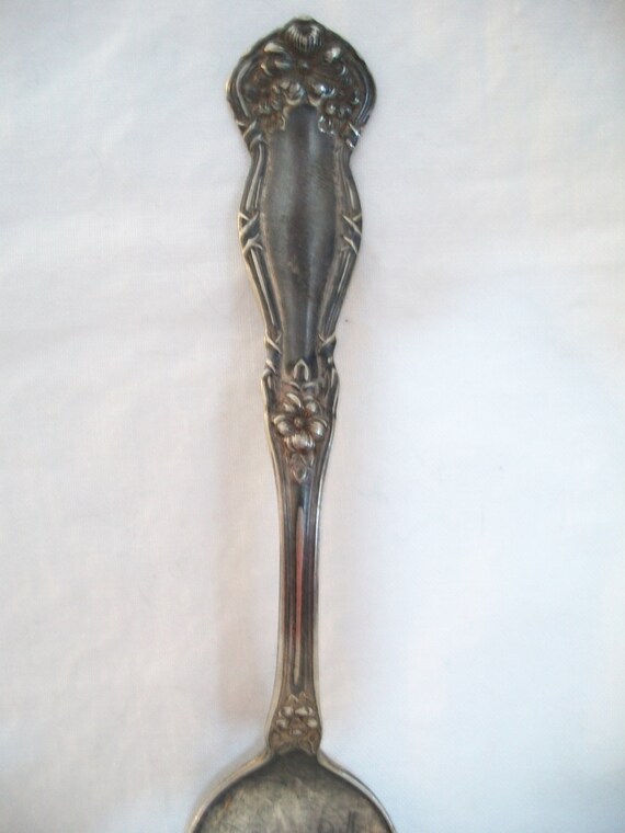Vintage Wm Rogers Son AA SPOON 1908 Flatware Ornate Floral Pattern Entertaining Dining Utensil Www.etsy shop alexlittlethings Etsy