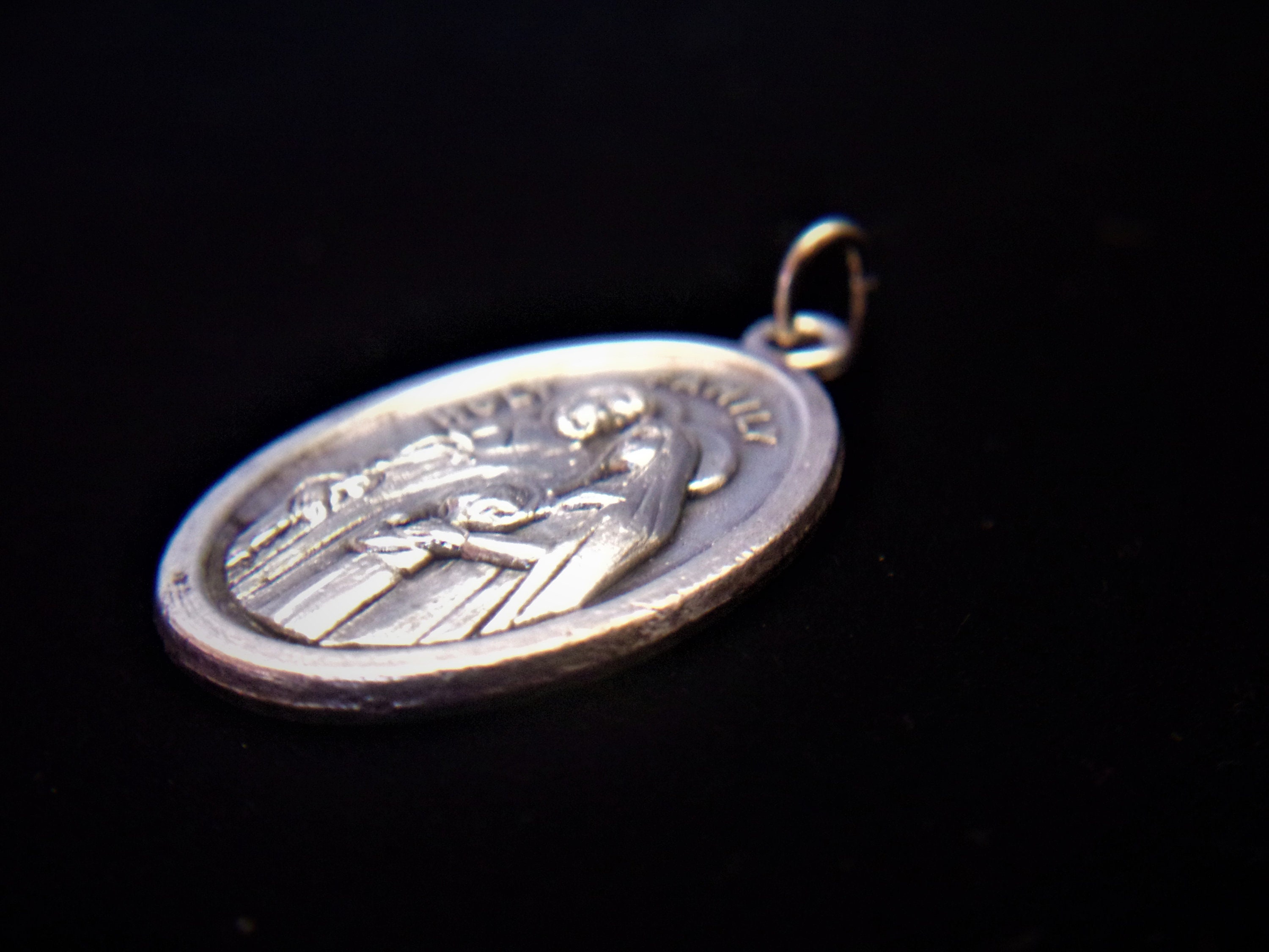 Holy Family Medal Religious Medallion Pendant Catholic Jewelry Etsy