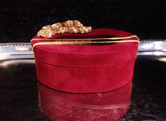 Red Velvet Jewelry Trinket Box Vintage Romantic R… - image 2