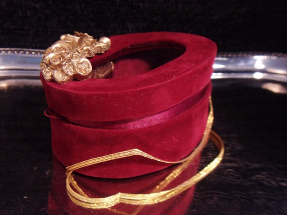 Red Velvet Jewelry Trinket Box Vintage Romantic R… - image 9