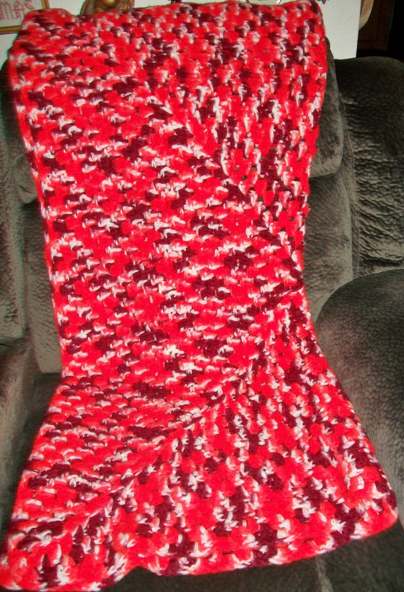 Vintage Red Crochet Blanket Retro Afghan Valentine/'s Day Christmas Home Decor Accents HandMade