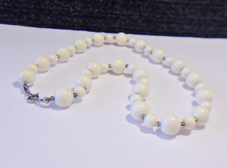 Off White Beaded Necklace Vintage Jewelry Retro Rockabilly Fashion Accessories For Her