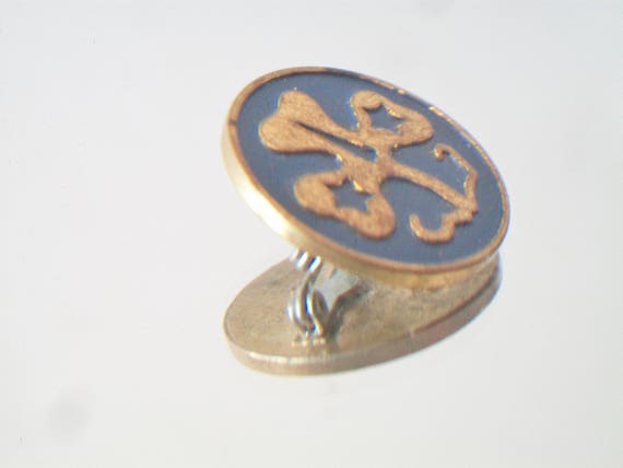 Blue Girl Scout Pin Badge Round Gold Tone Clover … - image 4