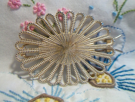 Vintage Oval Metal Hair Barrette Scalloped Gold T… - image 4