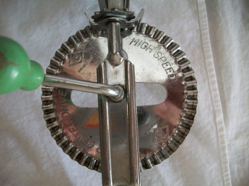 Vintage 1950's A&J Green Yellow Handle Hand Mixer Egg Etsy