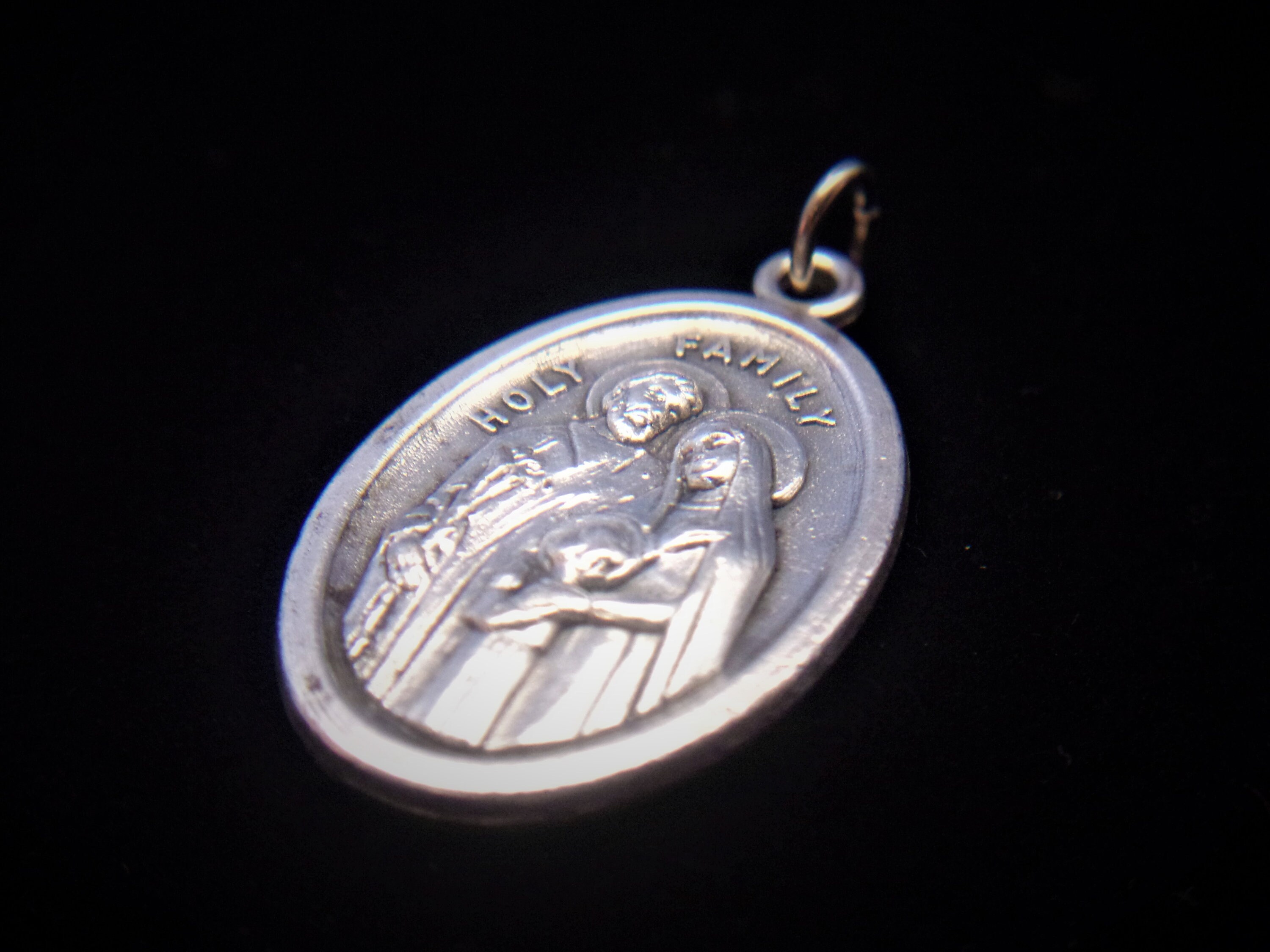 Holy Family Medal Religious Medallion Pendant Catholic Jewelry Etsy