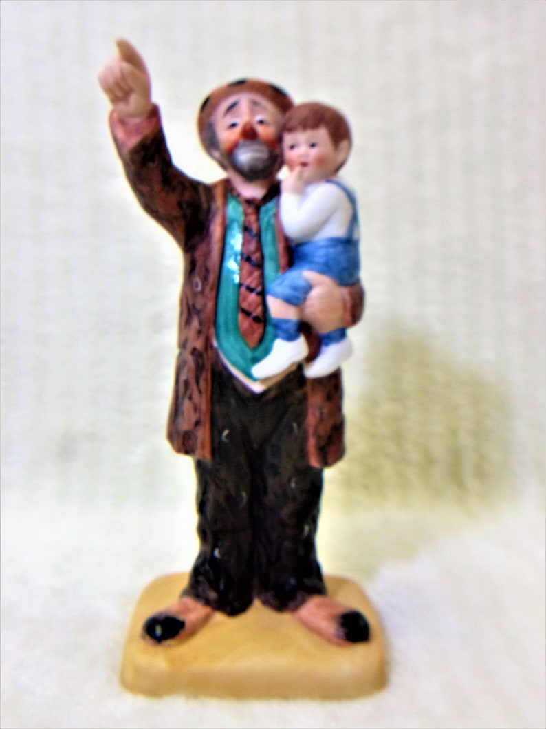 Emmett Kelly Clown Figurine Circus Collection Holding Child Pointing Signed Vintage 1989 Collectible Home Decor