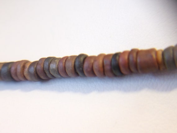 Vintage Brown Beaded Hatchet Necklace Boho Jewelr… - image 3