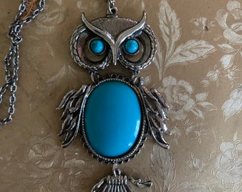 Vintage Mid Century Great Horned Owl Pendant With Faux Turquoise