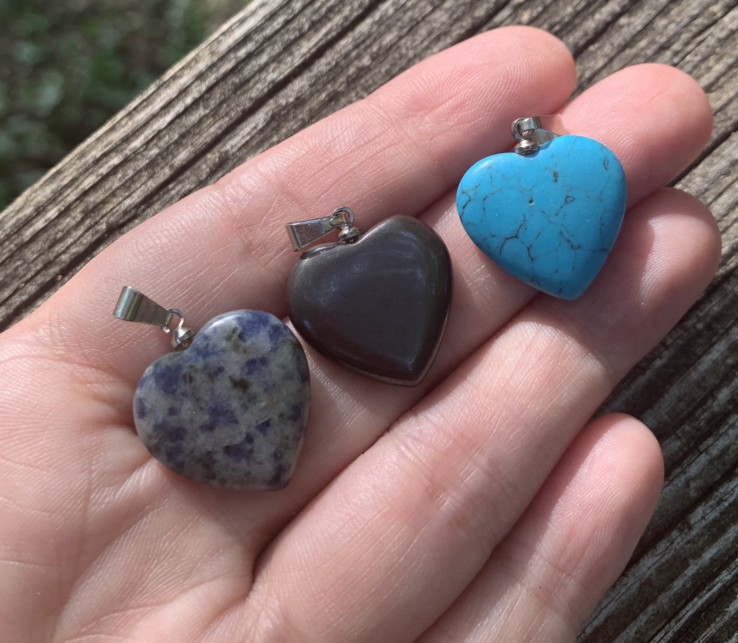 ★送料・関税込★VINTAGE HOLLYWOOD★Heart Stone Pendant★ Vintage 1980's - 1990's Box Set of Twelve Heart Shaped