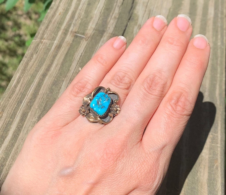 Free Shipping Incredible Vintage 1960/'s 1970/'s Native American Navajo Turquoise Ring