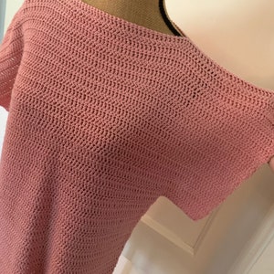 Beautiful Vintage Hand Knit Short Sleeve Pink Sweater image 3