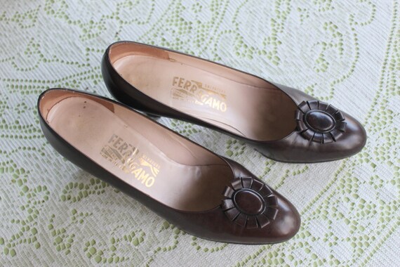 Beautiful 1970's - 1980's Salvatore Ferragamo Choc