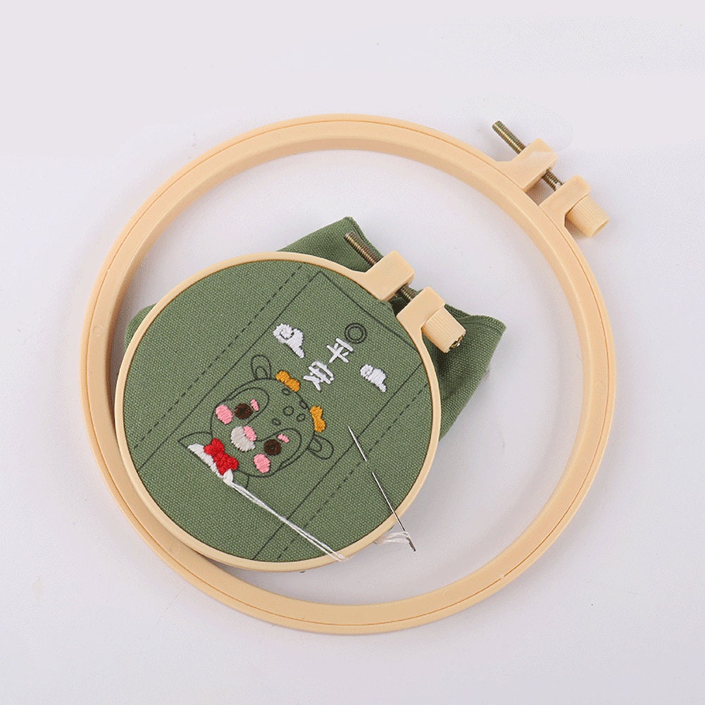 Cerceau à Broder En Plastique (9.5 Cm) - Pour Point De Croix, Couture, DIY - Réutilisable, Coloris Aléatoire - 10