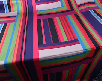 Multi rayas geométrica impresión estiramiento tela satinada seda para el vestido de verano ancho 55 pulgadas