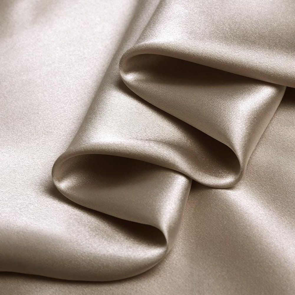 Original 100% Silk Stretch Silk Fabric, 19 Momme Mulberry Silk Fabric. –  G.k Fashion Fabrics