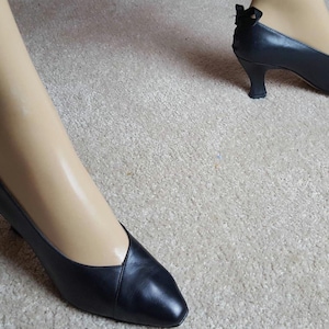 Delightfully Restored Classic Pumps, embossed shoes, pumps for her, inspired pumps, comfort pumps, embossed pumps, simple pump