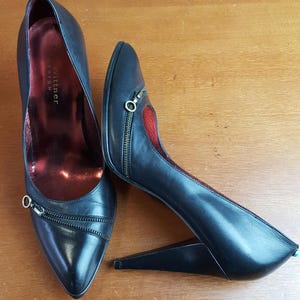 Delightfully Restored Classic Pumps, embossed shoes, pumps for her, inspired pumps, comfort pumps, embossed pumps, simple pump