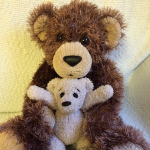 Bobba the Bear (with extras) PDF knitting pattern Download - knitted flat - written in ENGLISH