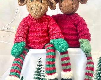 Mistletoe Moose PDF Knitting Pattern download - knitted flat - written in ENGLISH