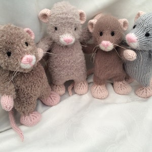 Little Rattie PDF knitting pattern Download knitted flat written in ENGLISH image 1