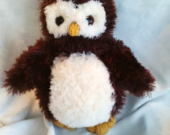 Oakley the Owl pdf knitting pattern download - knitted flat - written in ENGLISH