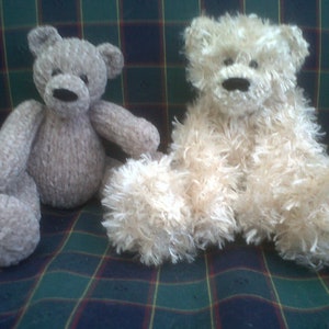 Pocket Bear PDF knitting pattern download - knitted flat - written in ENGLISH