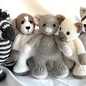 Comfort Critters series II pdf knitting pattern download - knitted flat - written in ENGLISH