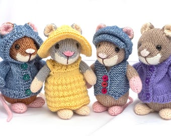 Meadow Mouse PDF Knitting Pattern download - knitted flat - written in ENGLISH