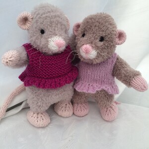 Little Rattie PDF knitting pattern Download knitted flat written in ENGLISH image 4