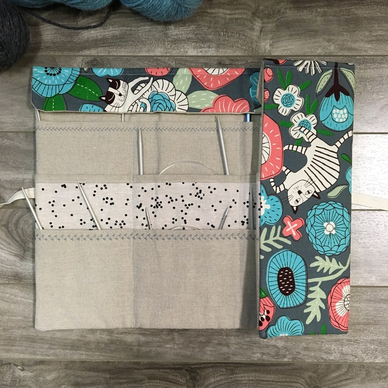 Circular knitting needle organizer needle holder needle storage