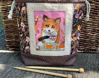 Bolsa de Projetos Raposa com Cordão: Vibrações de Outono, Tricô, Crochê, Bordado