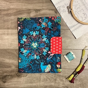 Cross stitch project folder / “Fantasy Garden“/Embroidery case / Cross stitch organizer / Project organizer for English Paper Piecing