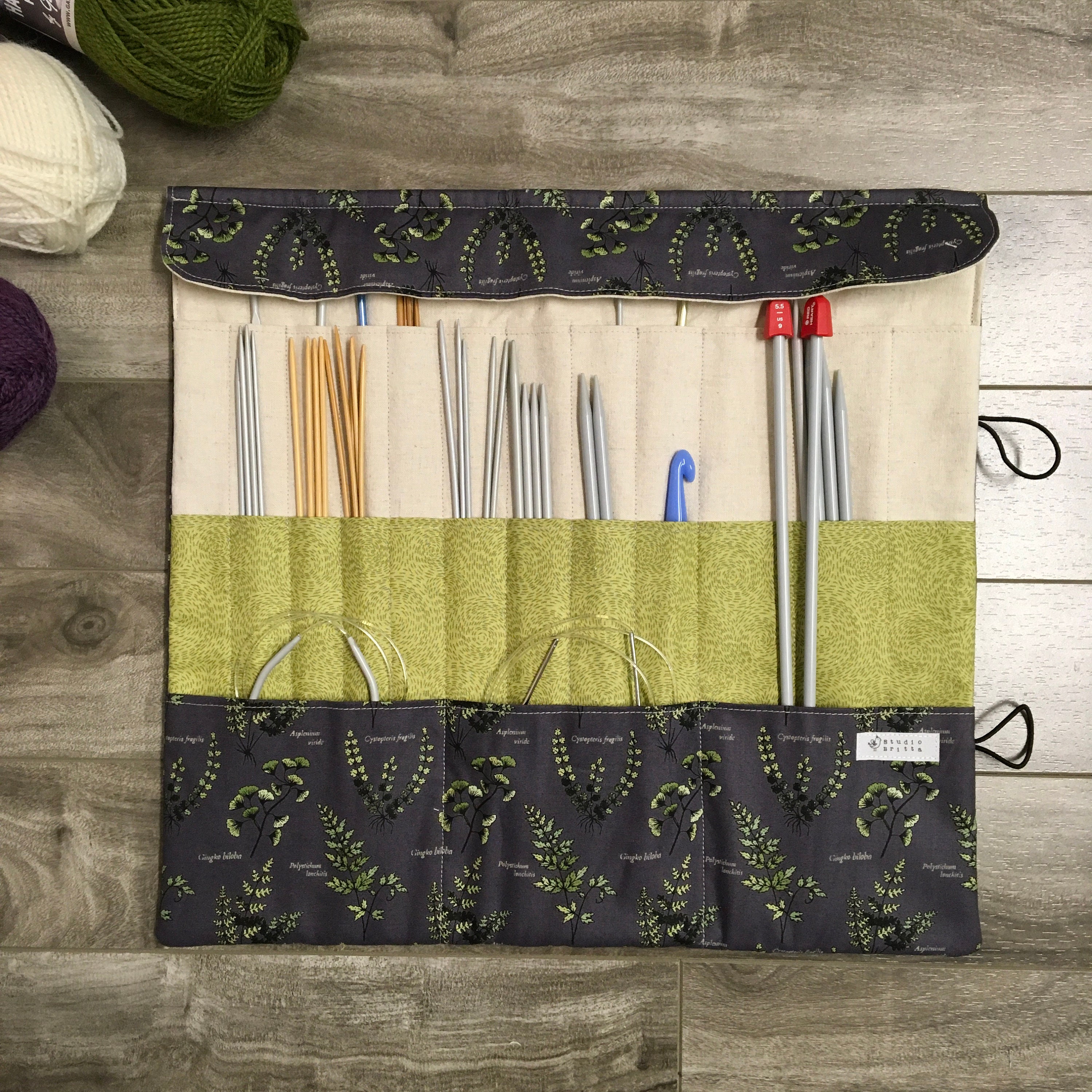 Circular Knitting Needle Organizer / Needle Holder / Needle