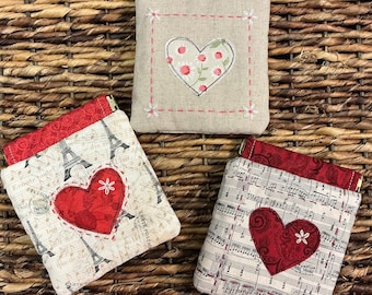 Bolsa para o Dia dos Namorados, estrutura flexível, bordado à máquina à mão livre, costura à mão.