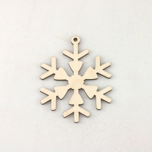 Wooden Christmas Snowflake Ornament Decorations, Gift Tags, Blank Craft Shapes image 2