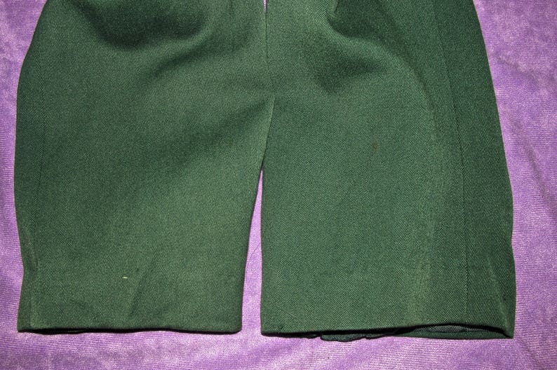1940s Classic Green Gabardine Vintage Jacket by Zim 30s 50s Old Hollywood WWII Blazer New Look Nipped Waist 30/'s Free Domestic Shipping
