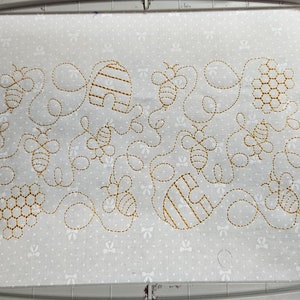 Edge to Edge - Bees, Bee Hive and Honeycombs - Machine Quilting Embroidery Design