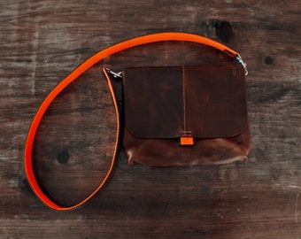 The Satchel - horizontal