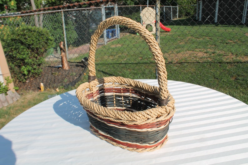 Red, White and Blue Wicker Basket with Handle - Market / Shopping Basket - Mail Basket - Trinket Basket - Storage Basket image 4