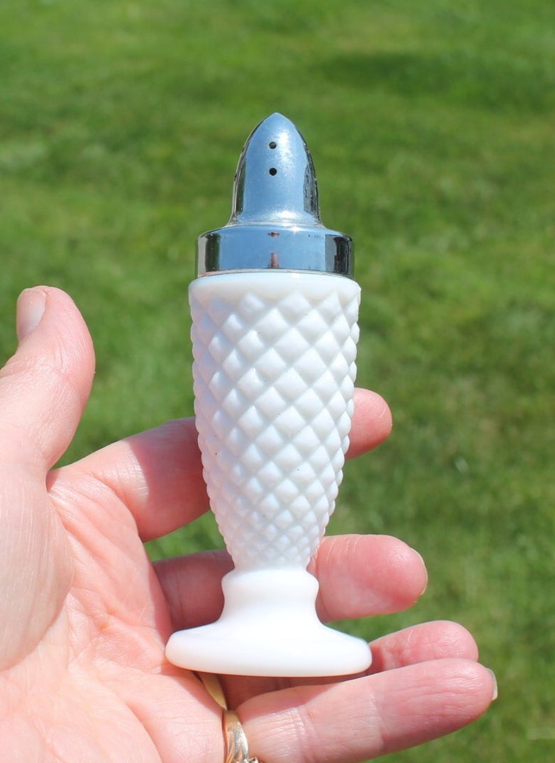 White Milk Glass Salt and Pepper Shakers in Diamond Pattern
