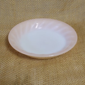 Anchor Hocking Fire King Peach Swirl Lusterware Small Bowl