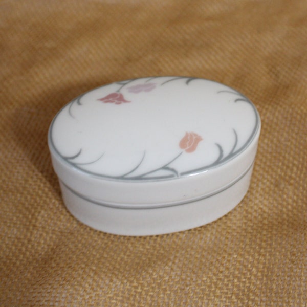 Dansk Tivoli Trinket Dish / Ring Box  Belles Fleurs Pattern - Porcelain Floral Ring / Trinket Box