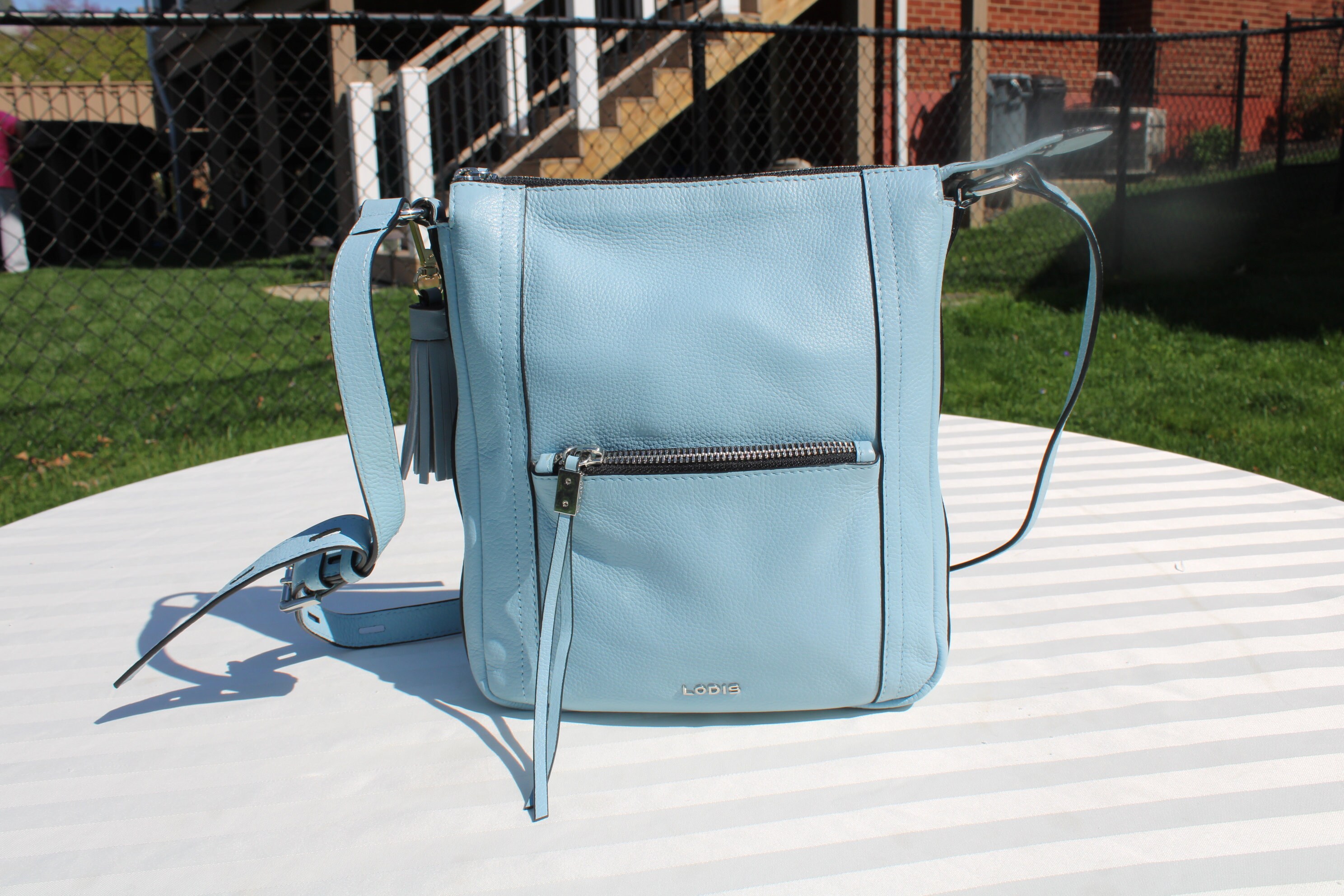 Lodis shoulder bag best sale