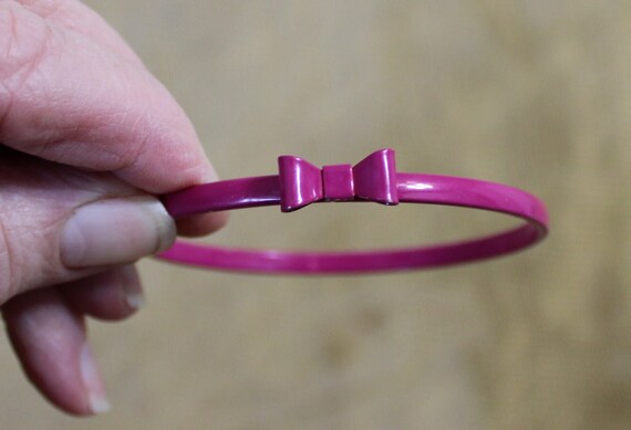 Thin Raspberry Pink Bangle Bracelet with Bow - De… - image 4