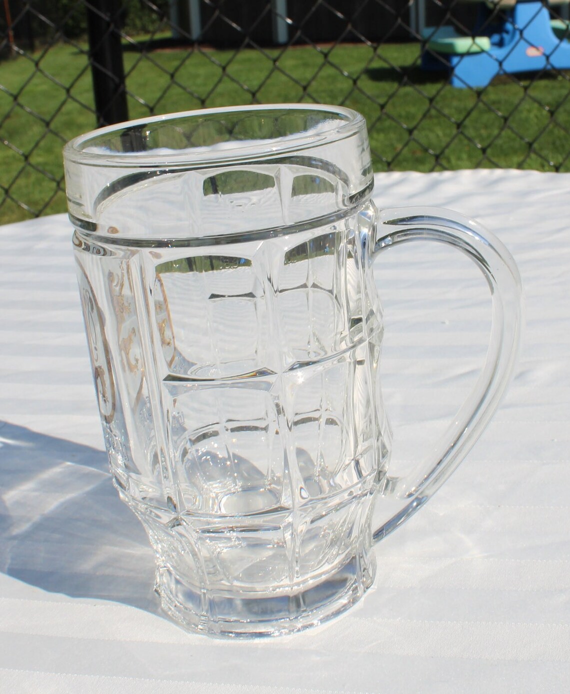 lowenbrau stein glass